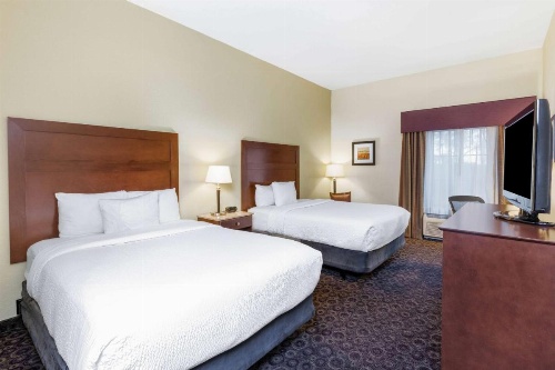La Quinta Inn & Suites by Wyndham Las Vegas Airport South image 26