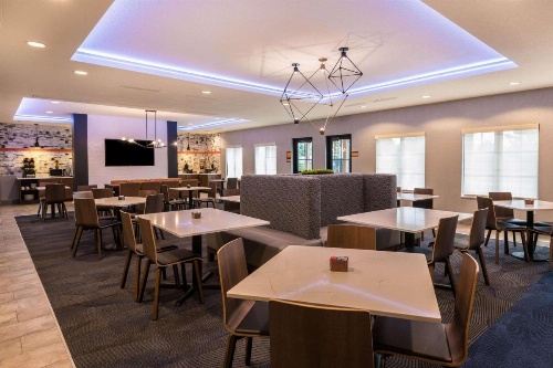 La Quinta Inn & Suites by Wyndham Las Vegas Airport South image 5